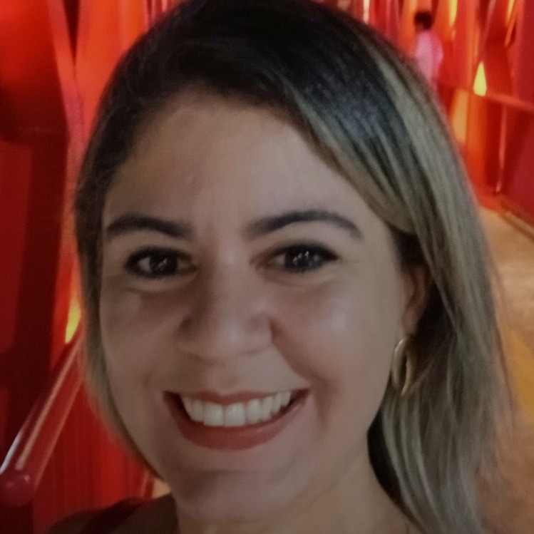 Foto de Luciana Silva, guardião PetHost