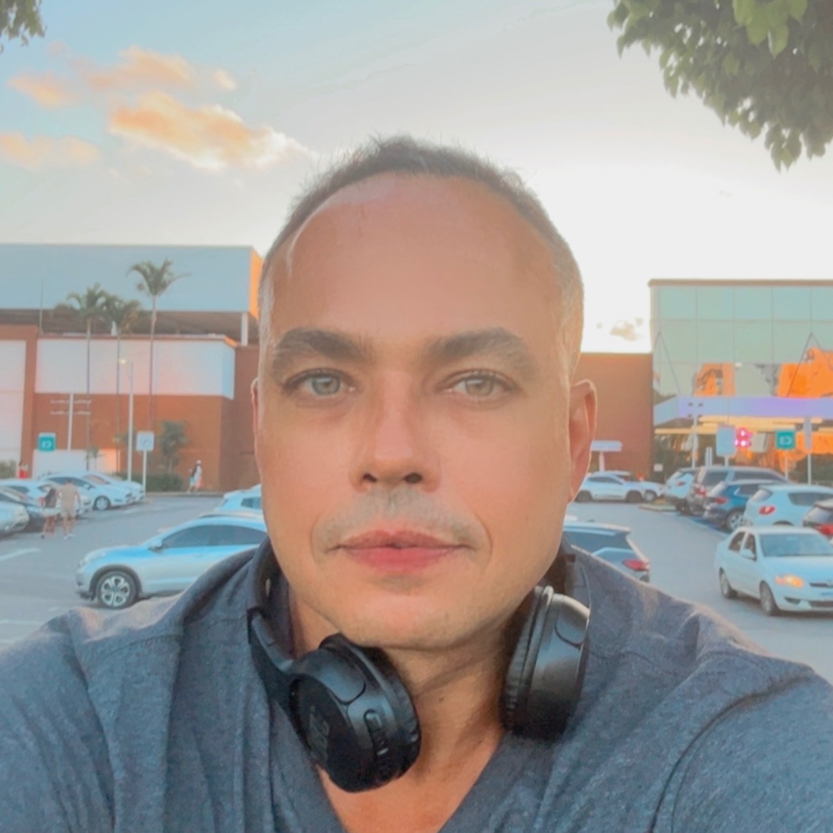 Foto de Eduardo Lima, guardião PetHost