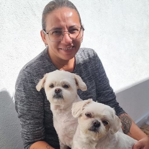 Foto de Sheisy Nascimento, guardião PetHost