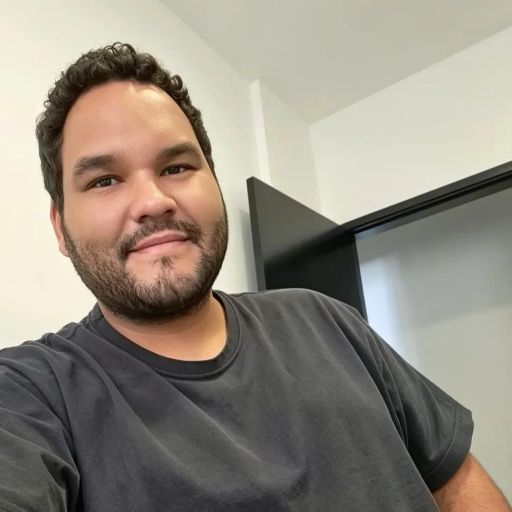 Foto de Estevão Lemos, guardião PetHost